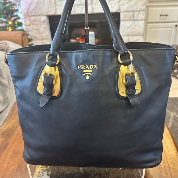 Prada Black Leather Tote Bag - Picture 2 of 16
